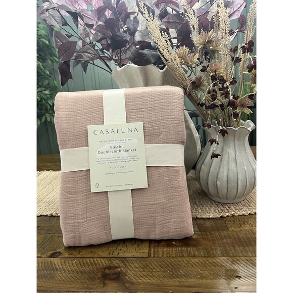 Full/Queen Rayon from Bamboo Matelasse Blanket Light Adobe Clay - Casaluna NEW - Picture 1 of 7